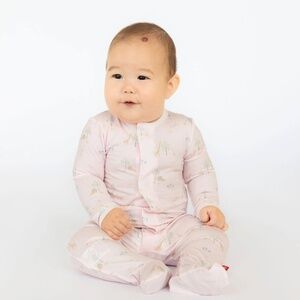 Pink serene safari modal magnetic footie (0-3M)